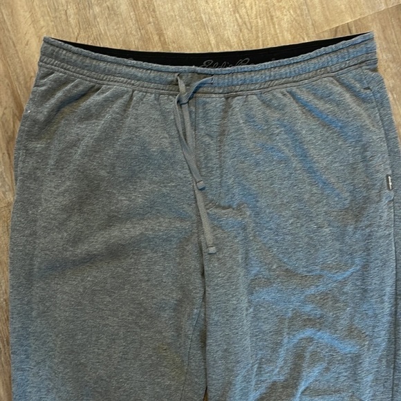 EDDIE BAUER LOUNGE JOGGERS (XL) - Picture 4 of 7